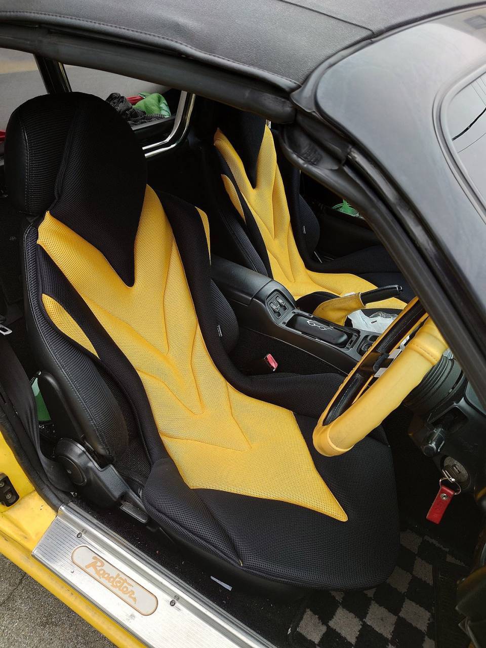 自動車専用クッション！リバースポルト ディーン　レビュー紹介